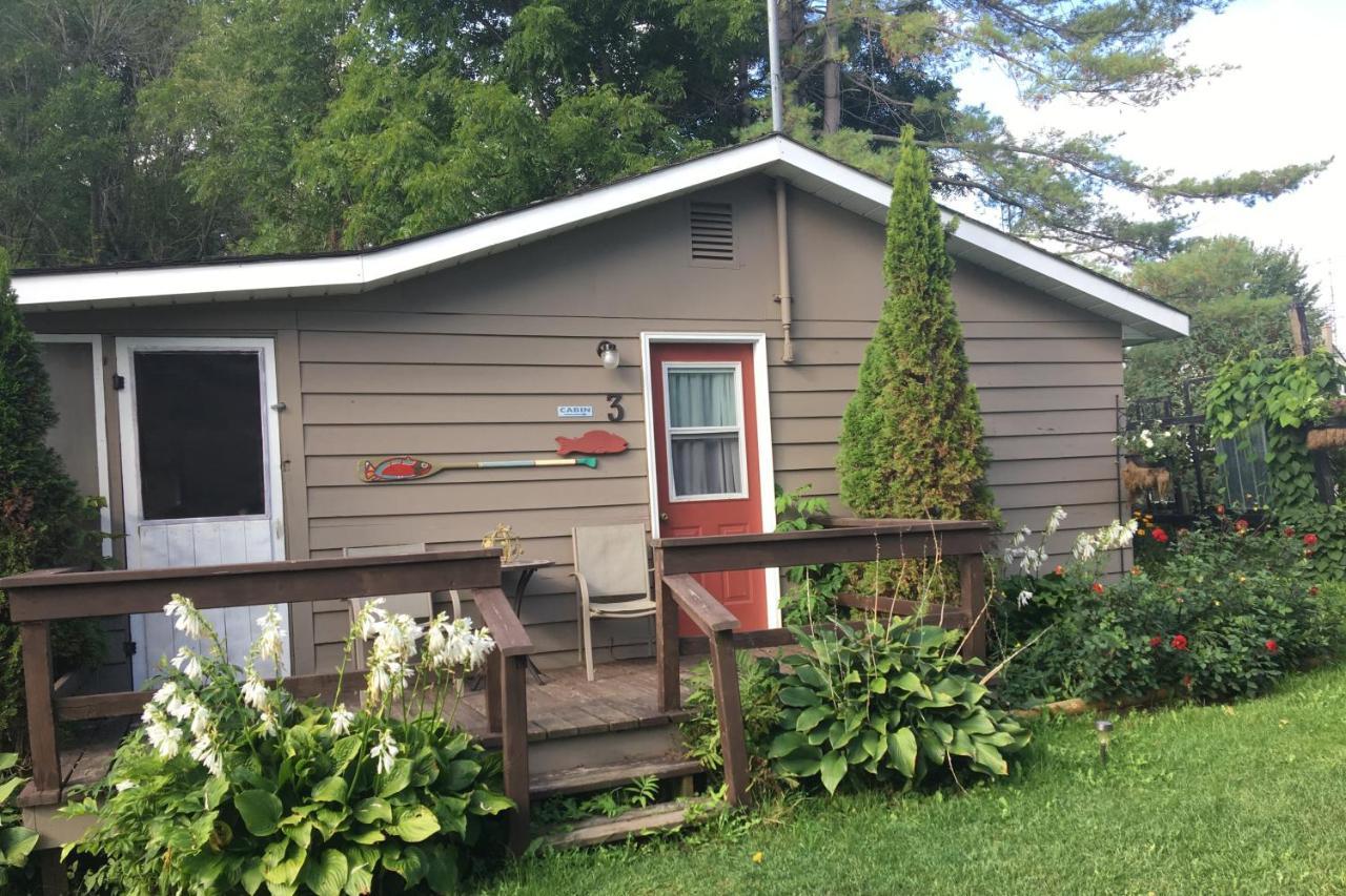Redfish Cottages Delta Exterior photo